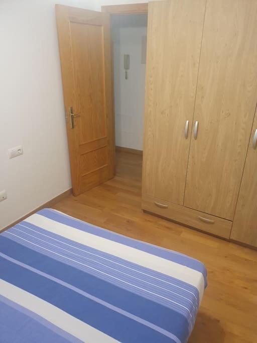 4F, Aire Acondic, 80M2, 2 Dormitorios, 4 Huespedes, Wifi Gratis La Linea de la Concepcion Bagian luar foto